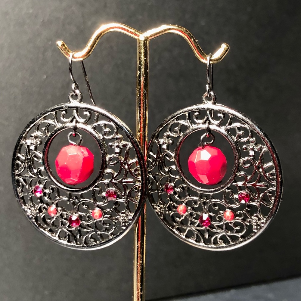Gunmetal grey filagree hoops-Red beads/rhinestones-fishhooks, pierced, unsigned